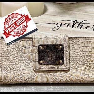 Gypsy Girl Wallet